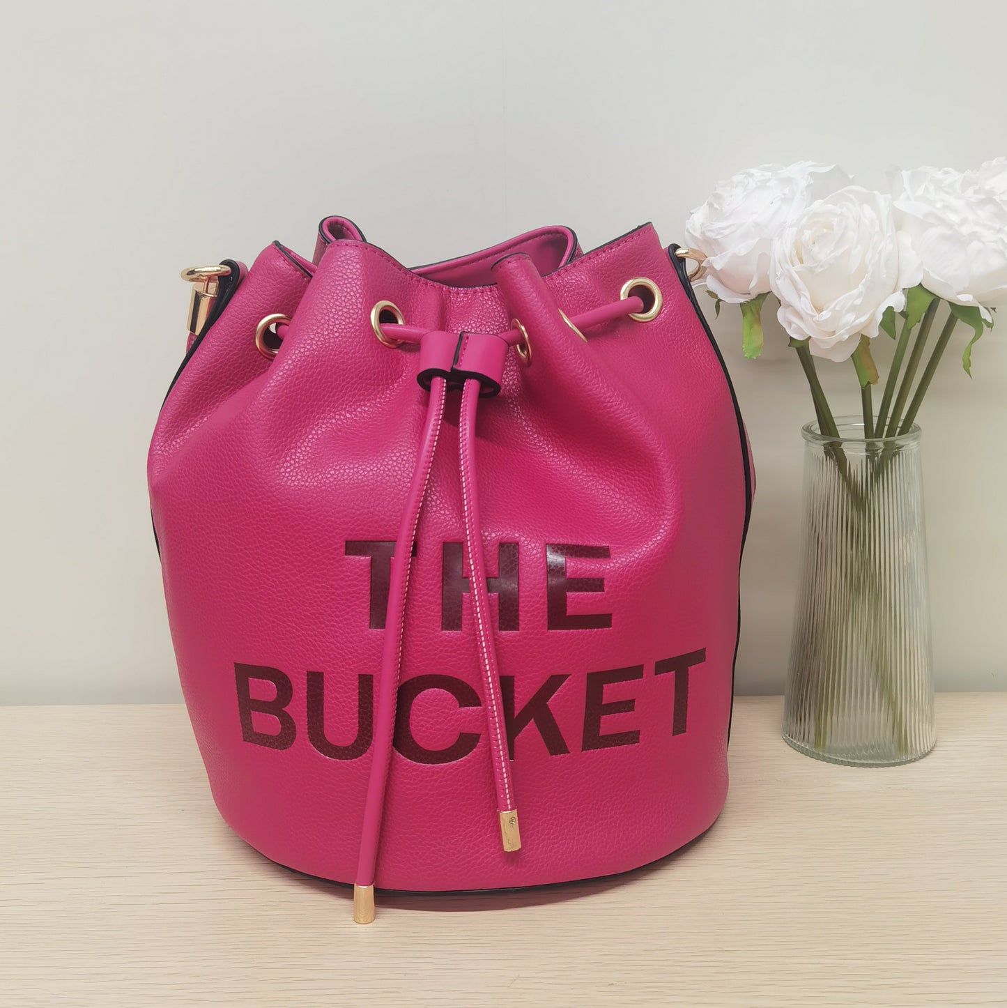 E68-New women's large-capacity handbag solid color letter print crossbody bag drawstring pleated bucket bag