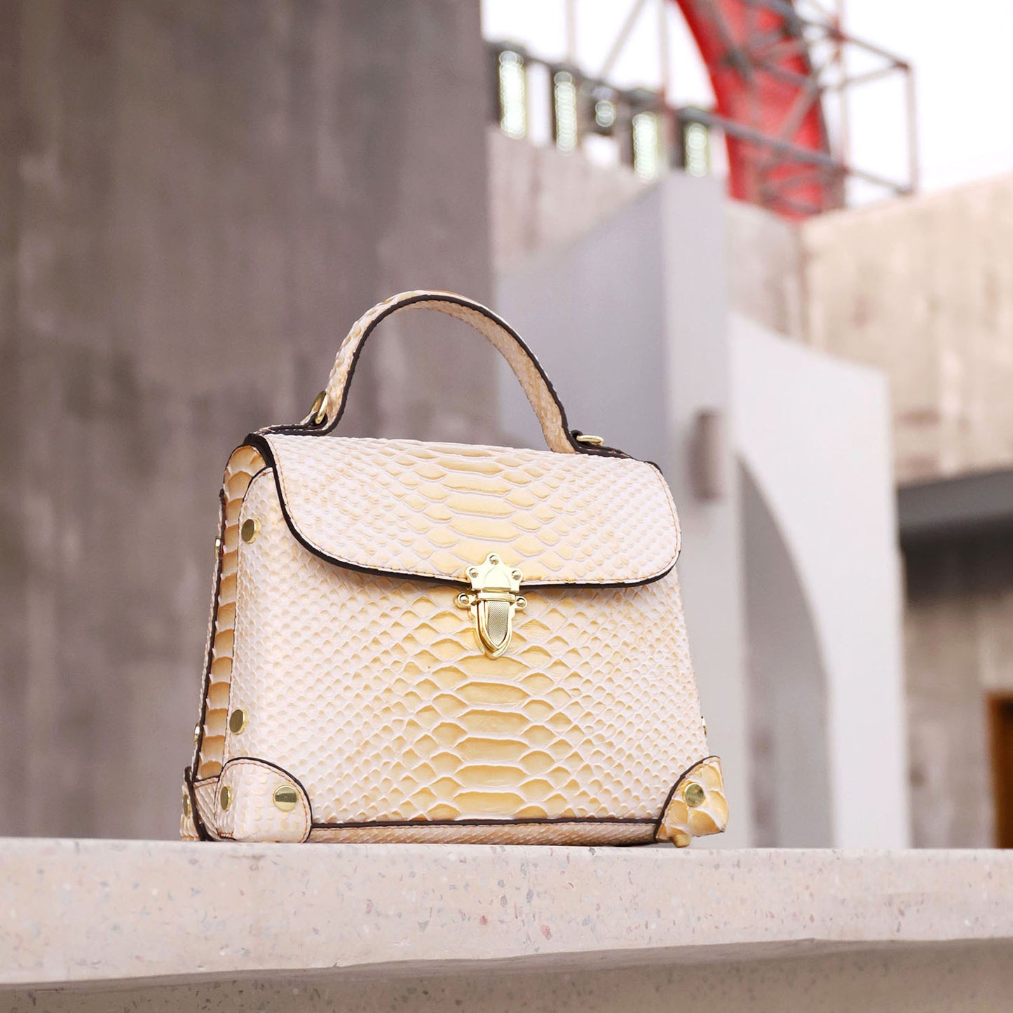 E100-New women's high-quality snake pattern handbag single shoulder large space box bag multi-compartment handbag