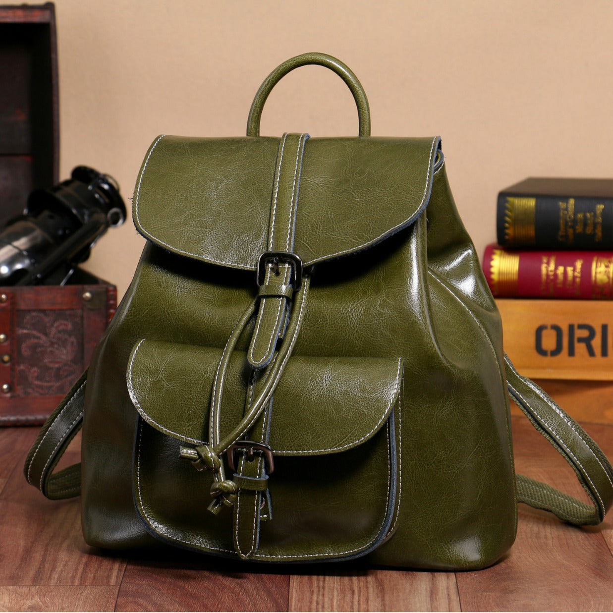 F11-【Genuine leather】New oil-waxed cowhide pocket backpack with drawstring flap and bucket multifunctional genuine leather backpack