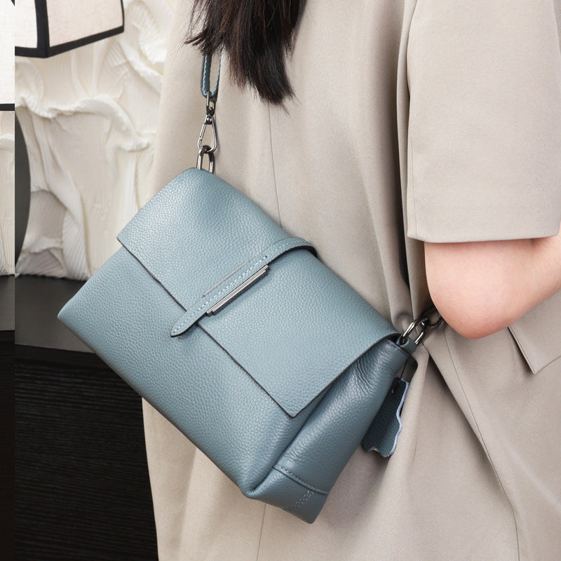 E02-【Genuine leather】Women's first-layer cowhide crossbody shoulder bag simple armpit bag mother bag