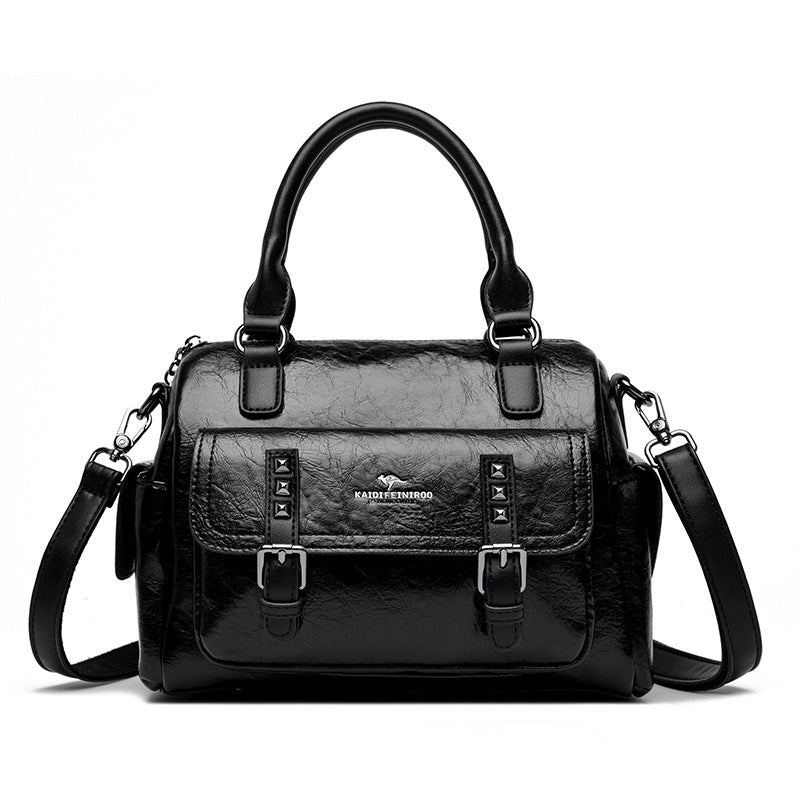 E131-Ladies handbag 2024 new mom bag fashion large capacity messenger bag kangaroo shoulder bag