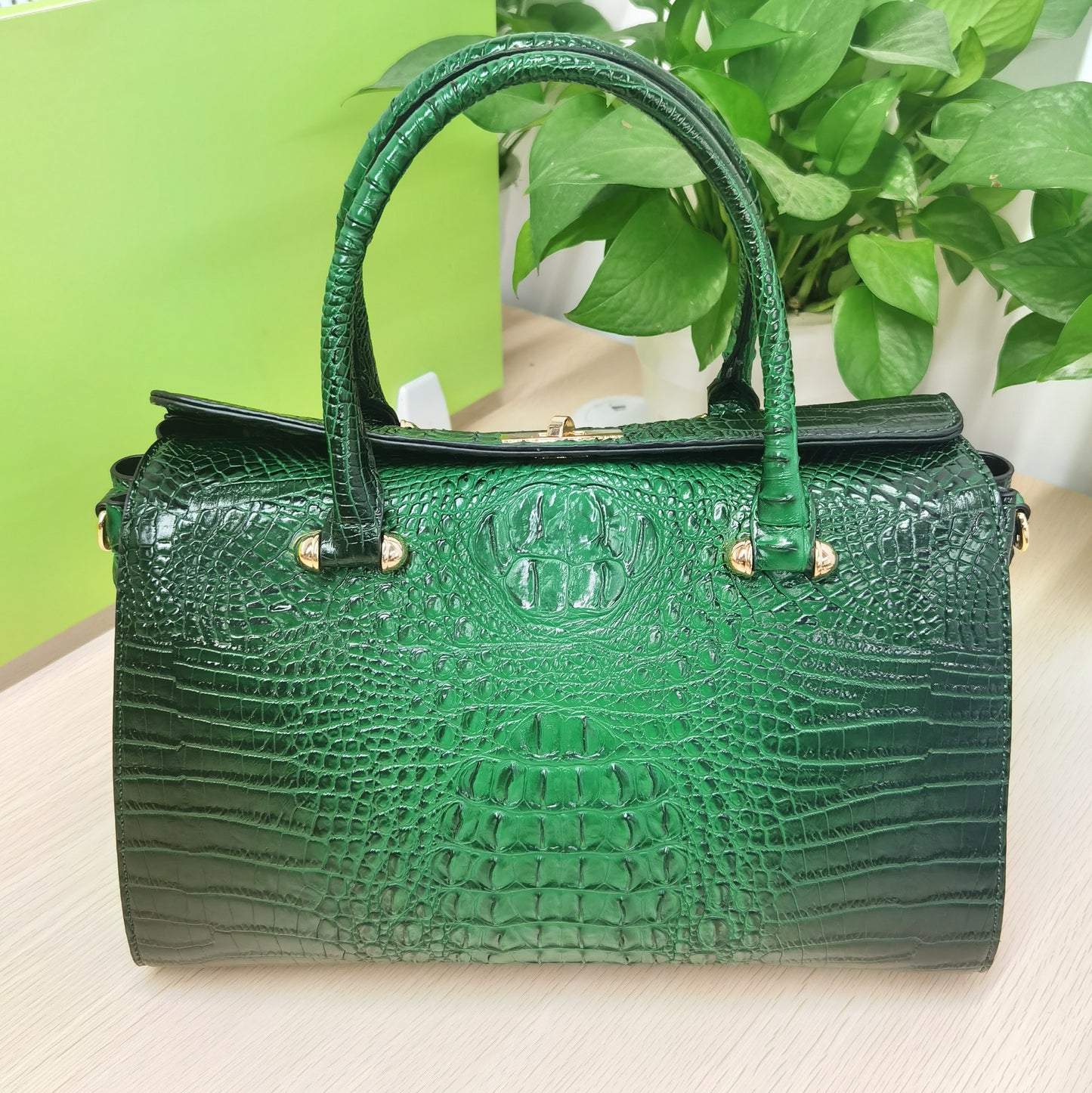 D17-Large capacity women's compartment crocodile pattern handbag with twist buckle crossbody bag